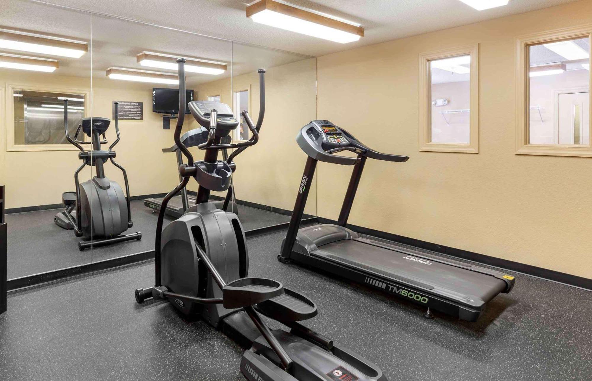 Extended Stay America Select Suites - Raleigh - Cary - Regency Parkway South Dış mekan fotoğraf