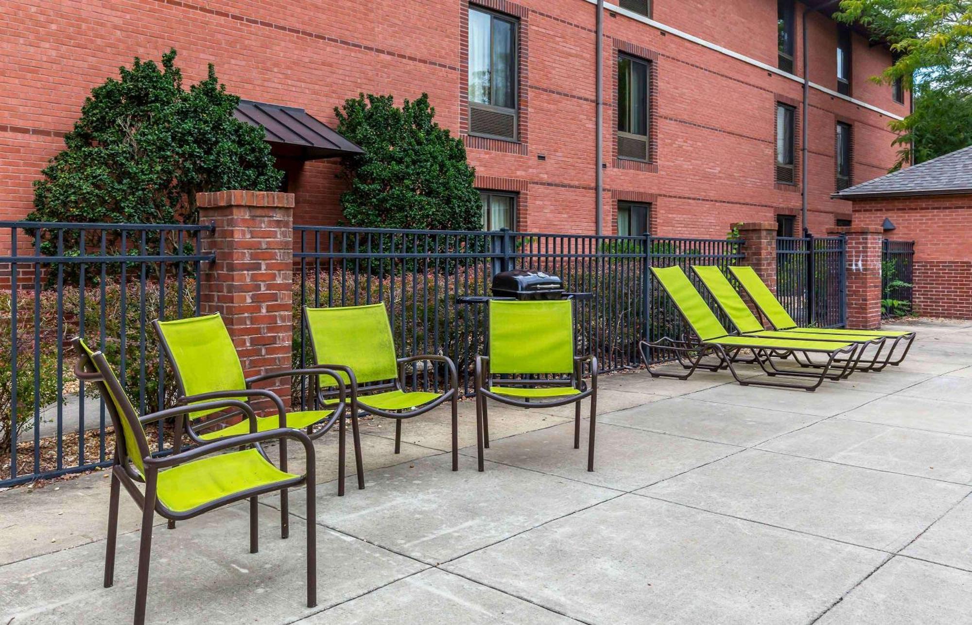 Extended Stay America Select Suites - Raleigh - Cary - Regency Parkway South Dış mekan fotoğraf