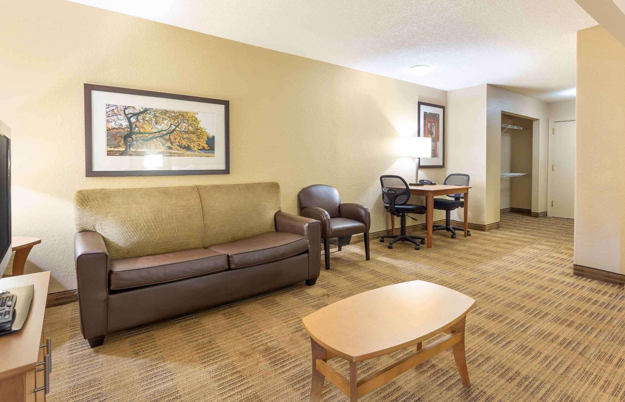 Extended Stay America Select Suites - Raleigh - Cary - Regency Parkway South Dış mekan fotoğraf