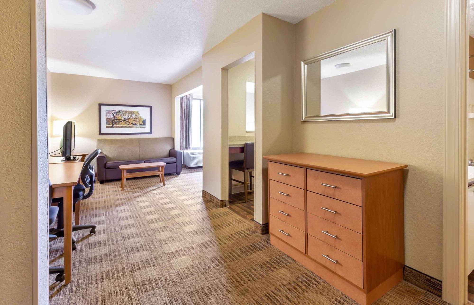 Extended Stay America Select Suites - Raleigh - Cary - Regency Parkway South Dış mekan fotoğraf