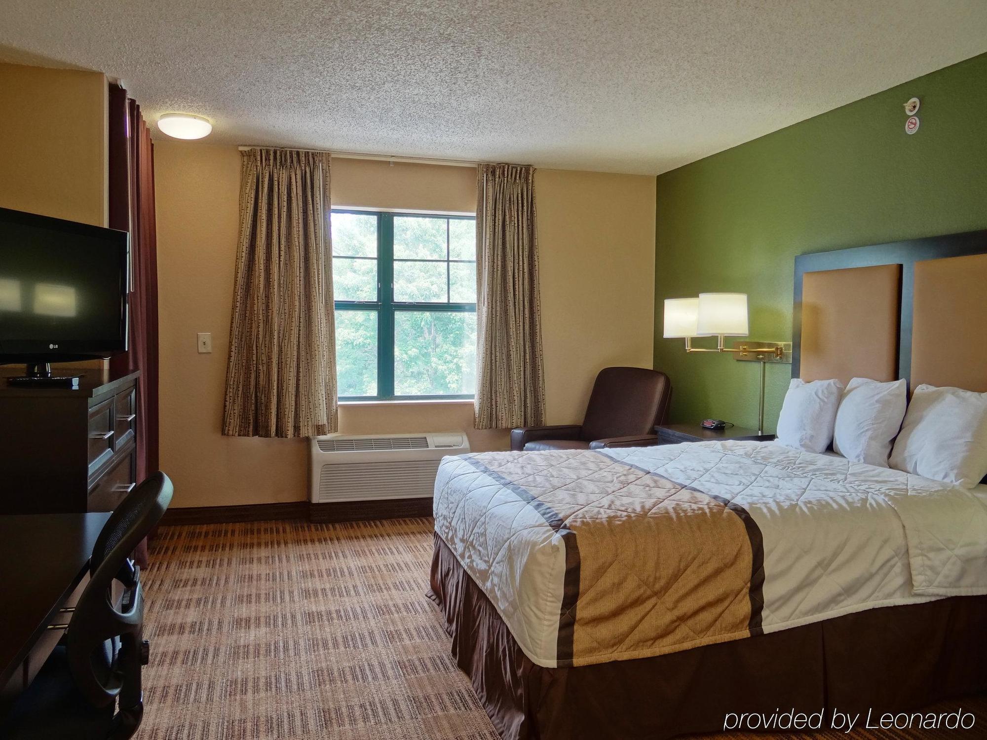 Extended Stay America Select Suites - Raleigh - Cary - Regency Parkway South Dış mekan fotoğraf