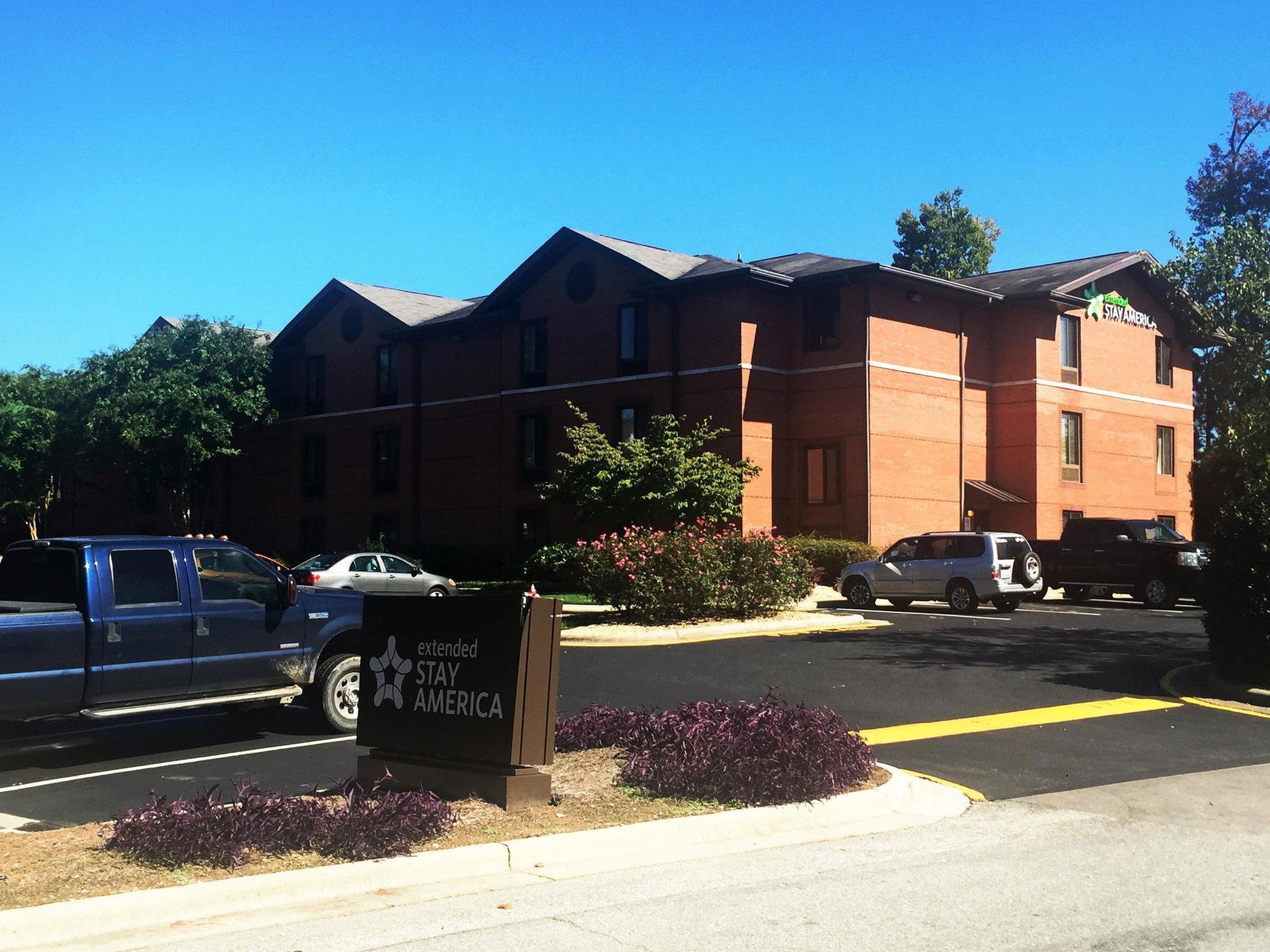 Extended Stay America Select Suites - Raleigh - Cary - Regency Parkway South Dış mekan fotoğraf