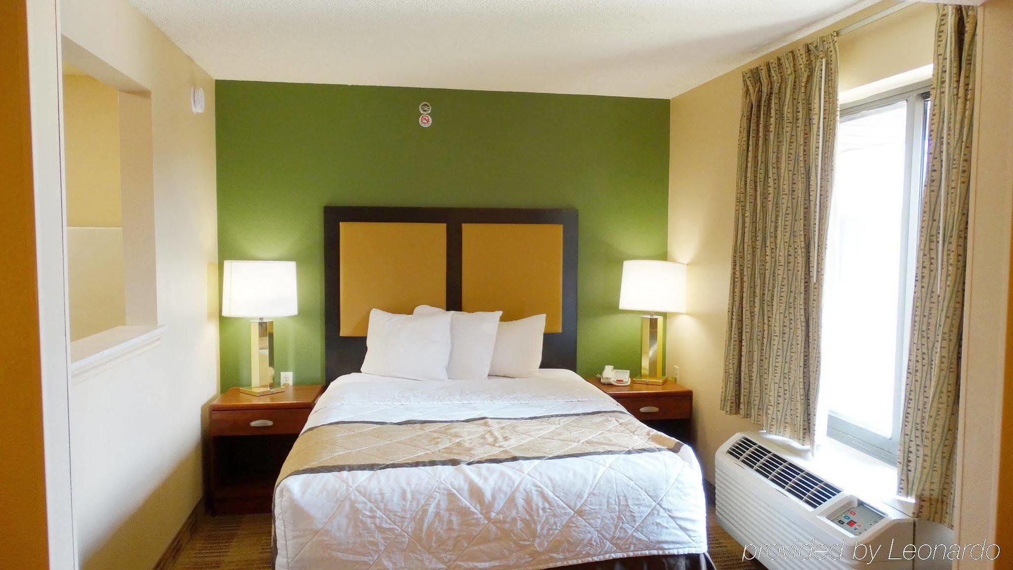 Extended Stay America Select Suites - Raleigh - Cary - Regency Parkway South Dış mekan fotoğraf